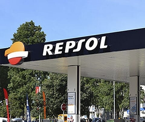 Repsol inicia produção em escala de combustíveis renováveis na nova fábrica de Cartagena