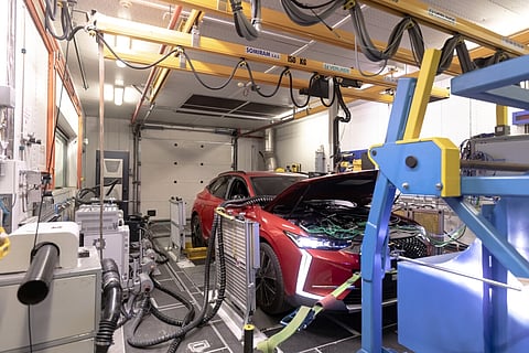 Stellantis estabelece parceria com Bolt para produzir carros autónomos na Europa