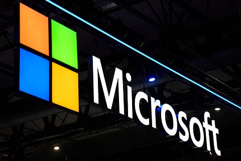 Causa de falha informática global na Microsoft identificada e a ser corrigida