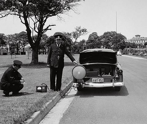 O primeiro radar montado num automóvel