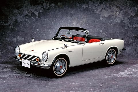 Honda já produziu 100 milhões de automóveis