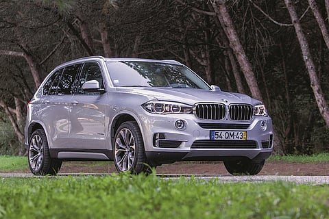 BMW X5 xDrive 40e: Um SUV mais ecológico