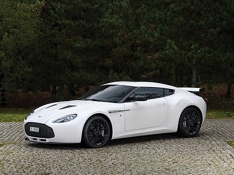 Exemplar único do Aston Martin V12 Zagato vai a leilão