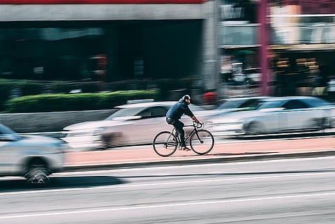 Dica simples para evitar acidentes graves com ciclistas