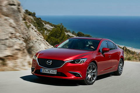 Mazda6 reforça posicionamento