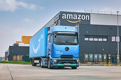 Großauftrag für Mercedes-Benz Trucks: Amazon bestellt über 200 eActros 600
Major contract for Mercedes-Benz Trucks: Amazon orders more than 200 eActros 600