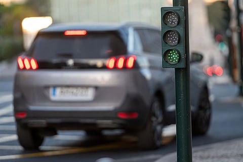 Venda de 100% elétricos a subir com mercado auto em queda