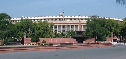 संसद में आज: अगस्त में रोजाना कोविड-19 से संबंधित 169 टन कचरा पैदा हुआ