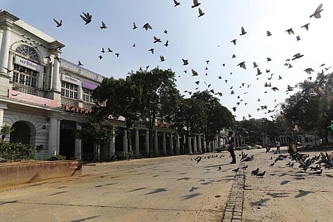 लॉकडाउन के समय दिल्ली में सूनी पड़ी सड़कें, फोटो: विकास चौधरी