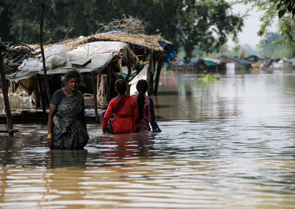 बाढ़ क्षेत्रों में बढ़ रही इंसानी बसावट, 30 वर्षों में 122 फीसदी बढ़ी बस्तियां