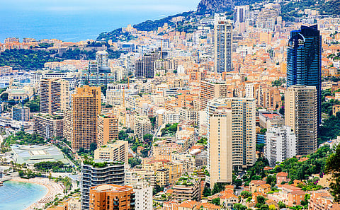 ലോകത്തെ പകുതിയോളം ജനങ്ങളുടെ ആകെ സമ്പത്തിനേക്കാൾ കൂടുതൽ പണം ഏറ്റവും വലിയ സമ്പന്നർ വിദേശങ്ങളിൽ പൂഴ്ത്തിയിരിക്കുന്നു: ഓക്സ്ഫാം