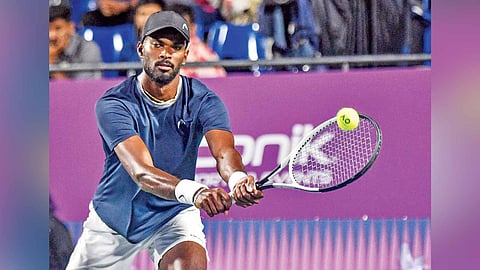 Dhakshineswar Suresh