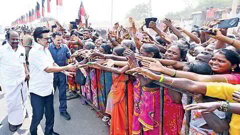 Chief Minister MK Stalin getting grand reception in Kallilurichi