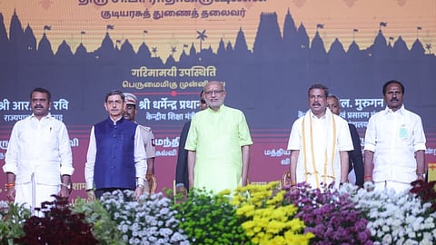 Vice President Radhakrishnan and other dignitaries at the valedictory function of Kashi Tamil Sangamam 4.0 in Rameswaram on Tuesday