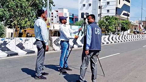 CBI sleuths inspecting the tragedy site at Velusamypuram in Karur