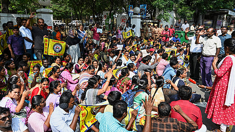 No solution for teachers protesting for 8th day