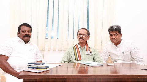 Girish Chodankar with Selvaperunthagai K