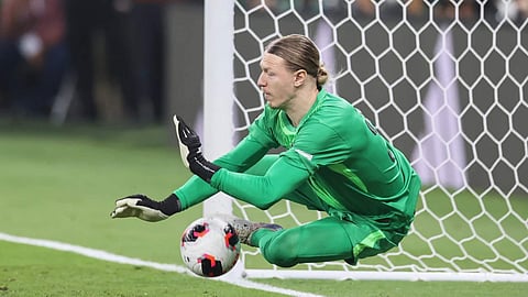 Lens and PSG resume Ligue 1 title battle with Marseille waiting to pounce