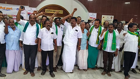 A grievance redressal meeting at the Nagapattinam Collectorate on Tuesday turned into a protest