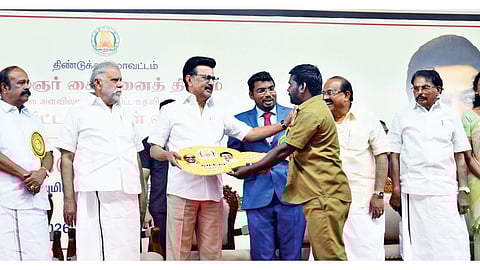 CM Stalin handing over welfare aid to a beneficiary at an event in Dindigul on Wednesday