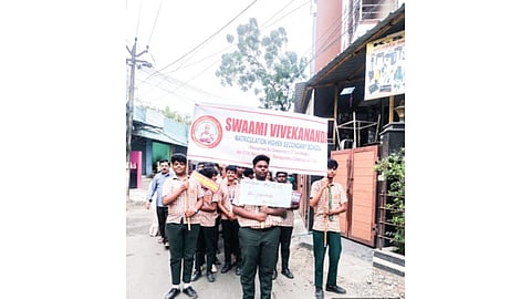 Students of Swaami Vivekananda Matriculation Higher Secondary School, Ramapuram, Chennai