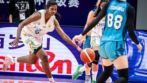 Sruthy Rathinavel in action in a India shirt