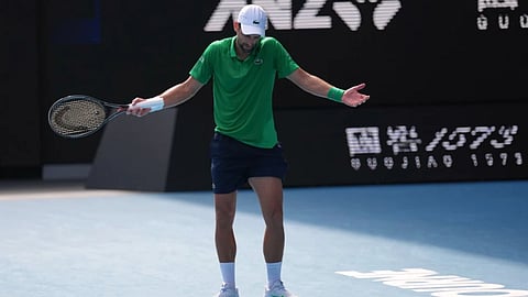 Novak Djokovic advances to the Australian Open semifinals