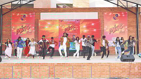 Dancers take over the stage, exhibiting high energy and increasing the vibe of the two-day extravaganza