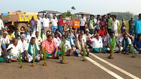 Thanjavur farmers protest