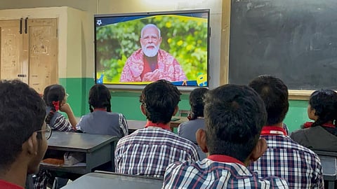 Students of PM Shri Kendriya Vidyalaya School watch ‘Pariksha Pe Charcha’ streamed in their classrooms