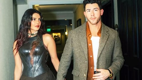 (L-R) Priyanka Chopra and Nick Jonas