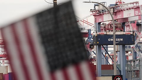 AUS flag files at the Port of Long Beach