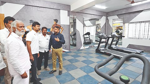 Deputy Chief Minister Udhayanidhi Stalin and others inspect newly inaugurated multi-purpose sports facility in RK Nagar