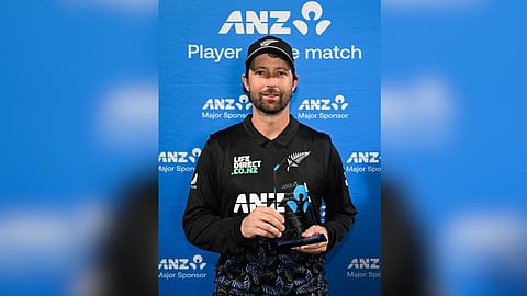 Devon Conway receives the player of the match for an unbeaten 60 against South Africa in the 2 T20I.