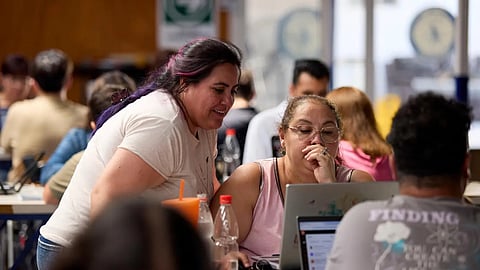 Risky loops: Why your chatbot is not a therapist