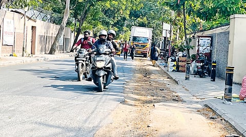 West Madha Church Street in Royapuram has not been restored even after the end of pipeline work