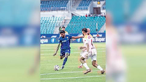 Chennaiyin FC’s Irfan Yadwad in control against East Bengal
