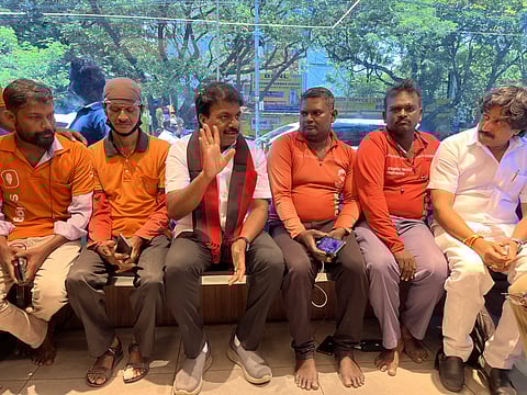Seeking support: Anna Nagar MLA candidate meets gig workers at lounge