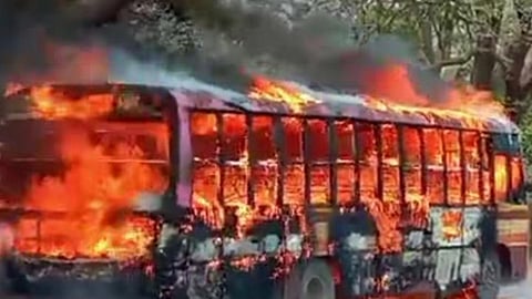 Bus caught on fire