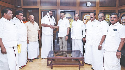 VNP Venkataraman, former AIADMK MLA from Alandur constituency, joined DMK at Anna Arivalayam on Thursday