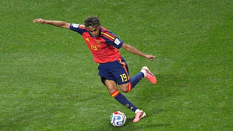 Spain's Lamine Yamal (19) moves the ball during the World Cup Group H soccer match between Spain and Cape Verde in Atlanta