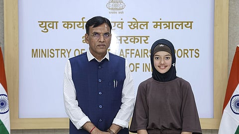 Union Minister of Youth Affairs and Sports Mansukh Mandaviya during a meeting with Indian racer Atiqa Mir.