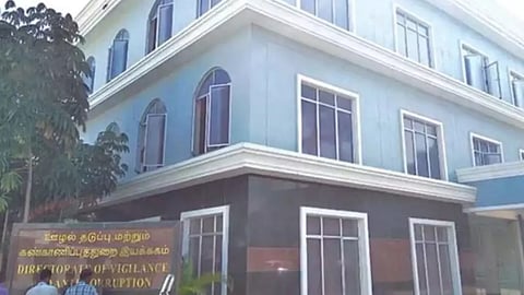 DVAC officials seize Rs 58 lakh at civic offices across Tamil Nadu