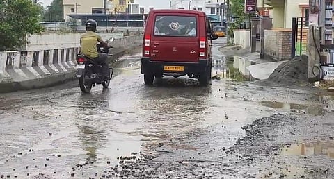 The pathetic state of Kovilambakkam-Nemilichery Road