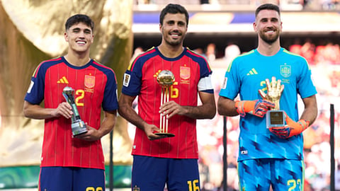 Spain's Pau Cubarsi, Rodri and Unai Simon