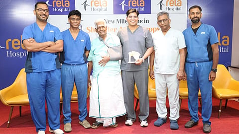 The patient with his team of doctors at Rela Hospital