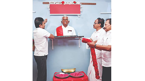 LoP Udhayanidhi, CPI state secretary M Veerapandian at the event