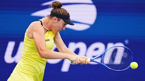 Linda Noskova, of the Czech Republic, returns the ball to Katie Volynets, of the United States, during the first round of the US Open tennis championships