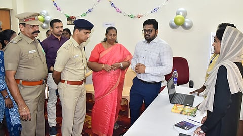 Collector Anand Mohan and SP Visvesh Balasubramaniam Sastri at the inauguration of the centre at Tirunelveli collectorate