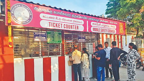 A phone deposit counter at Kapaleeswarar Temple, Mylapore
